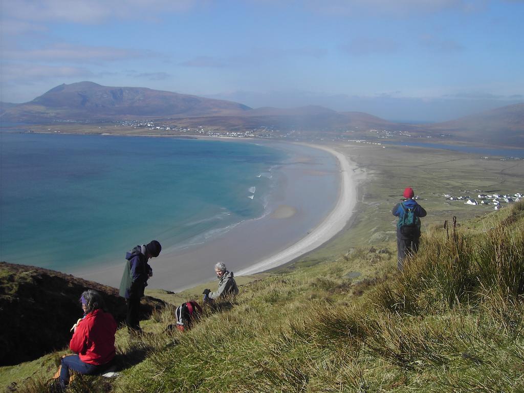 Katie'S Cottage Achill Sound Ruang foto