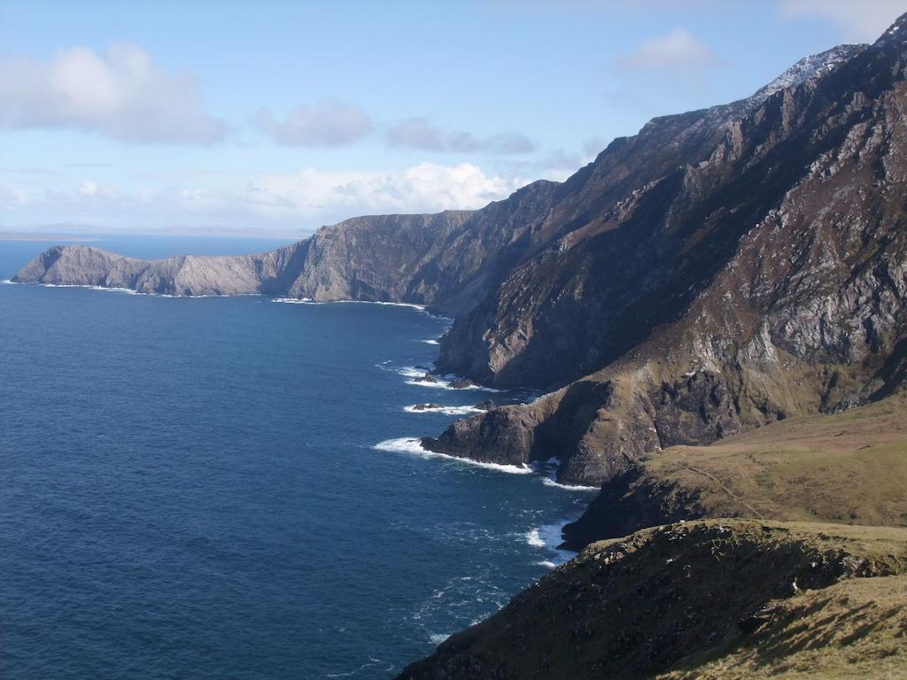 Katie'S Cottage Achill Sound Ruang foto